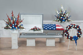 STANDING SPRAY & WREATHS MILITARY